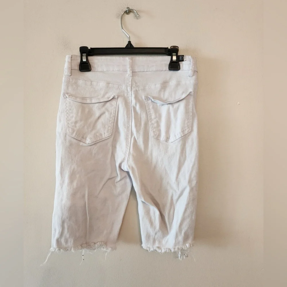 Elite jean shorts Distressed light purple size 5 - Picture 3 of 4
